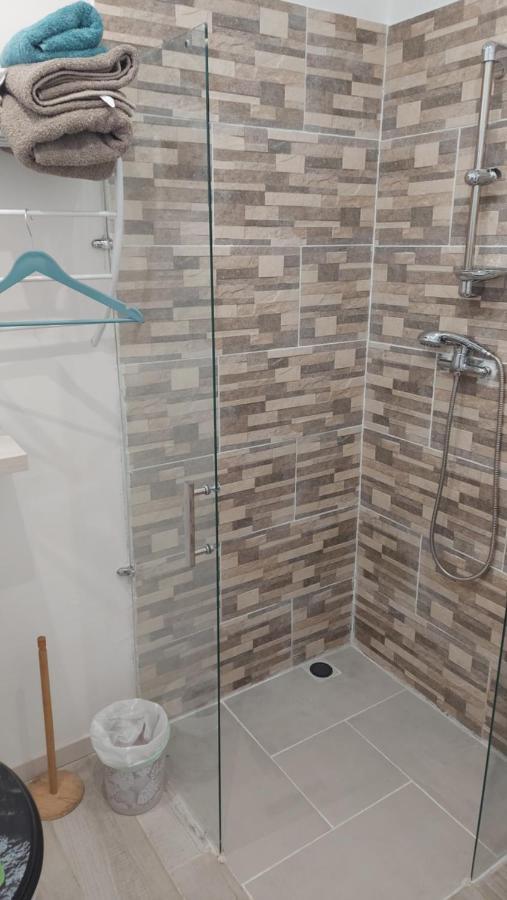 Studio Vaimiti Pour 2 Personnes Vue Mer Et Moorea Faaa Dış mekan fotoğraf